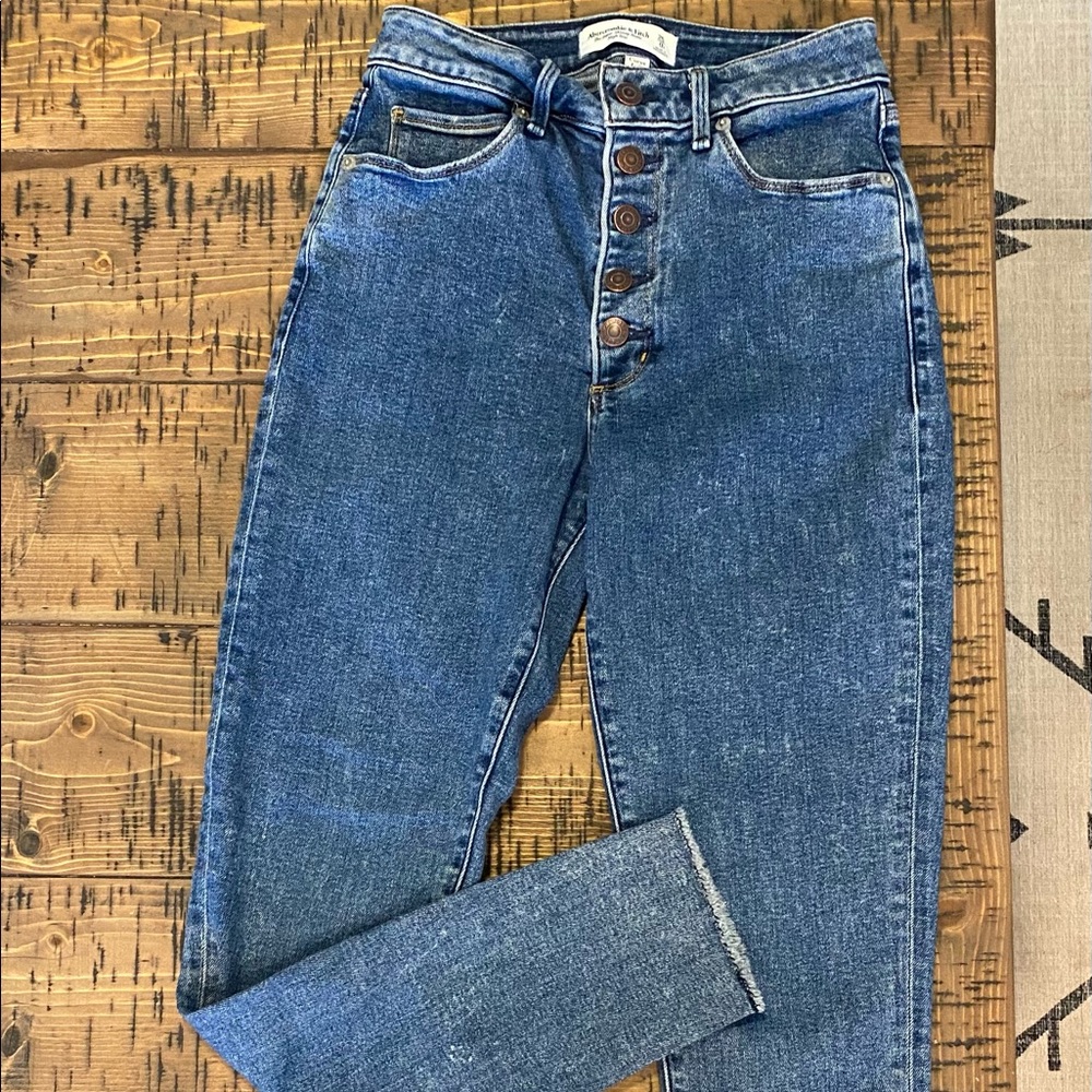 Abercrombie & Fitch Curve Love The Super Skinny Ankle High Rise Jeans 25